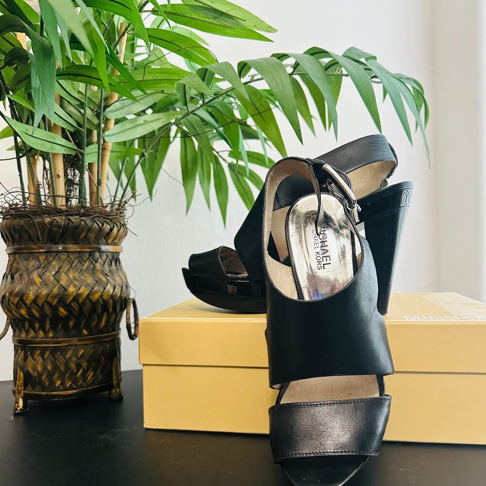 Michael Kors Sandals